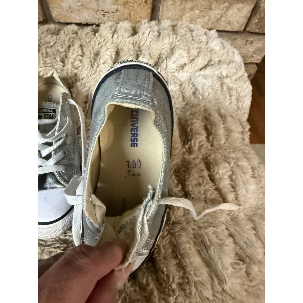 Converse Chuck Taylor All Star Kids Low Top Lace-Up Sneakers Silver US 2.5